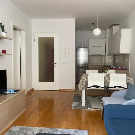 Apartment Jelena Zagreb Exteriör bild